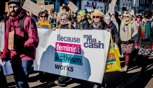 Annmade's new line of bespoke knitting needles