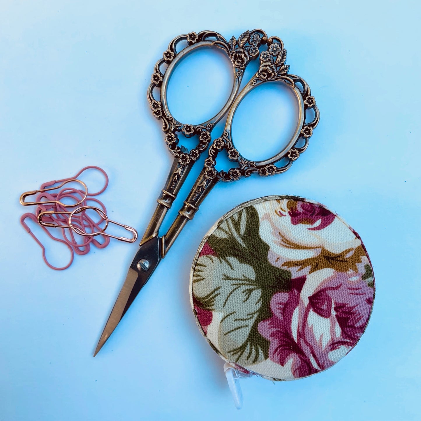 Tiny Flower Scissors