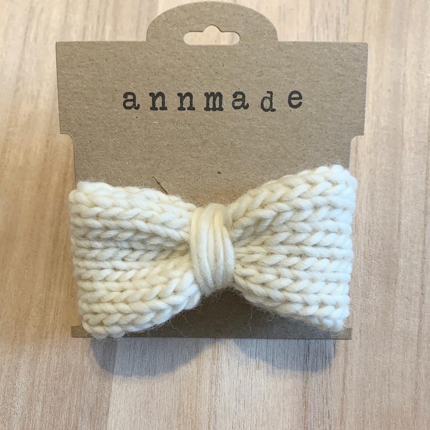 “The Demi” Bow | 100% wool