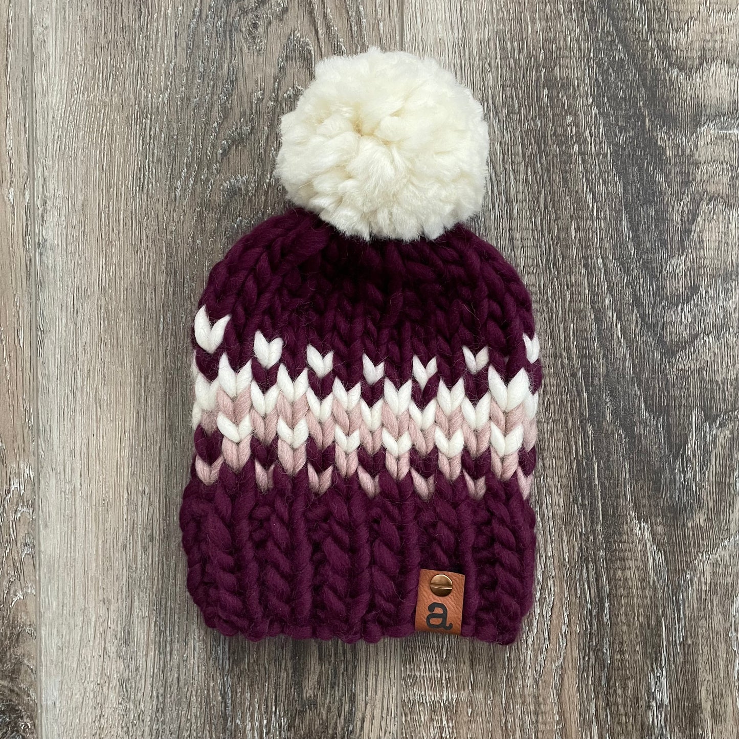“The Helen” beanie | kids | 100% wool | Wine & Mauve Fading Hearts