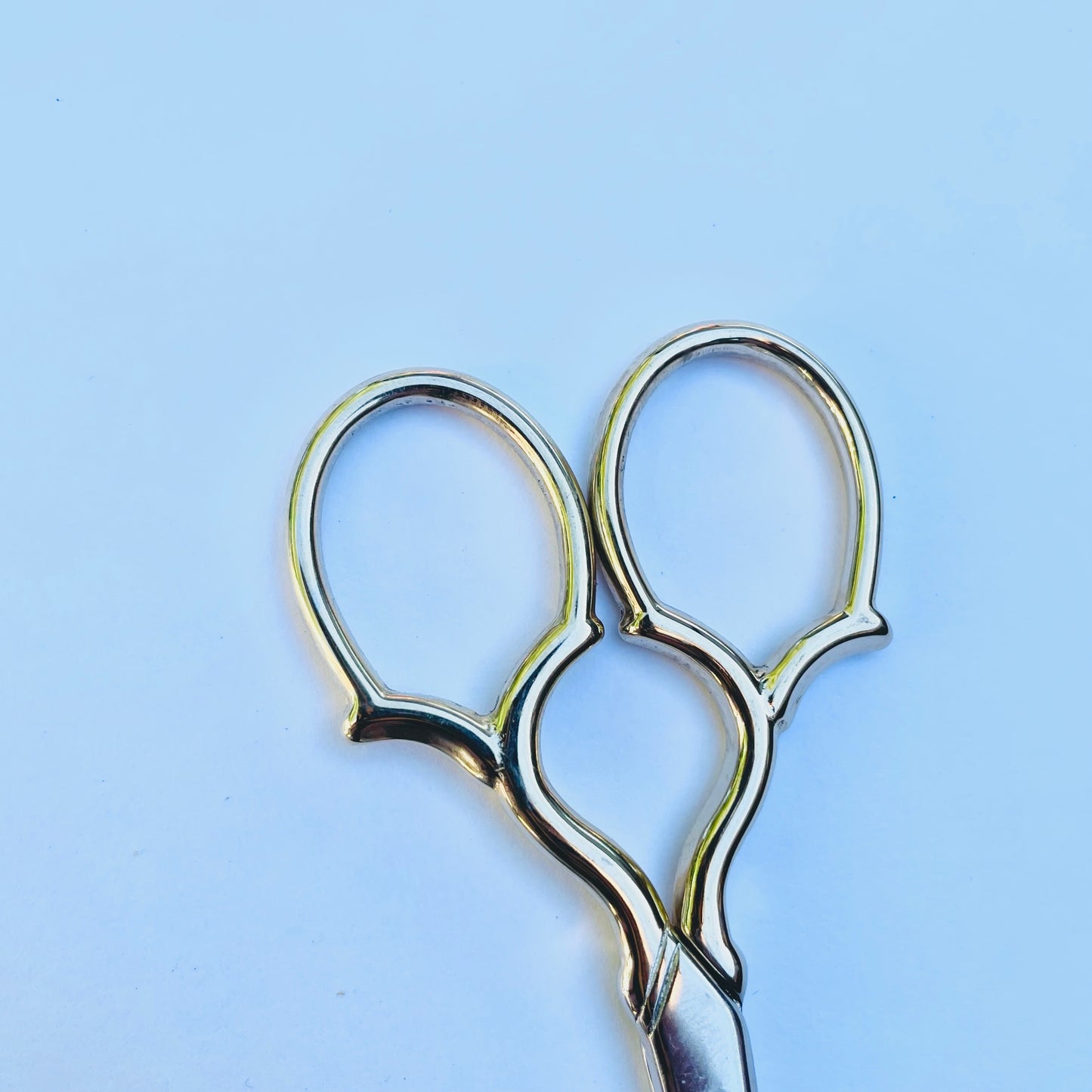 Elegant Gold Scissors