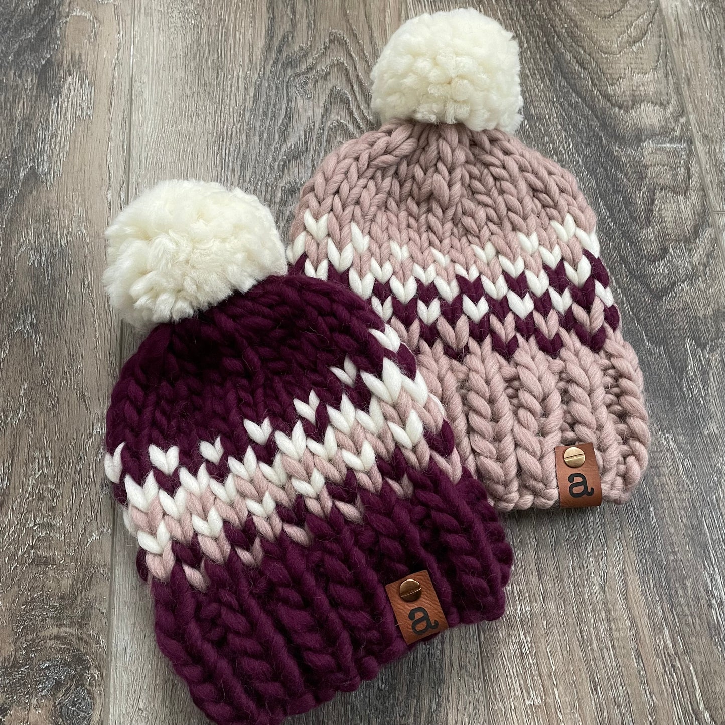 “The Helen” beanie | kids | 100% wool | Wine & Mauve Fading Hearts