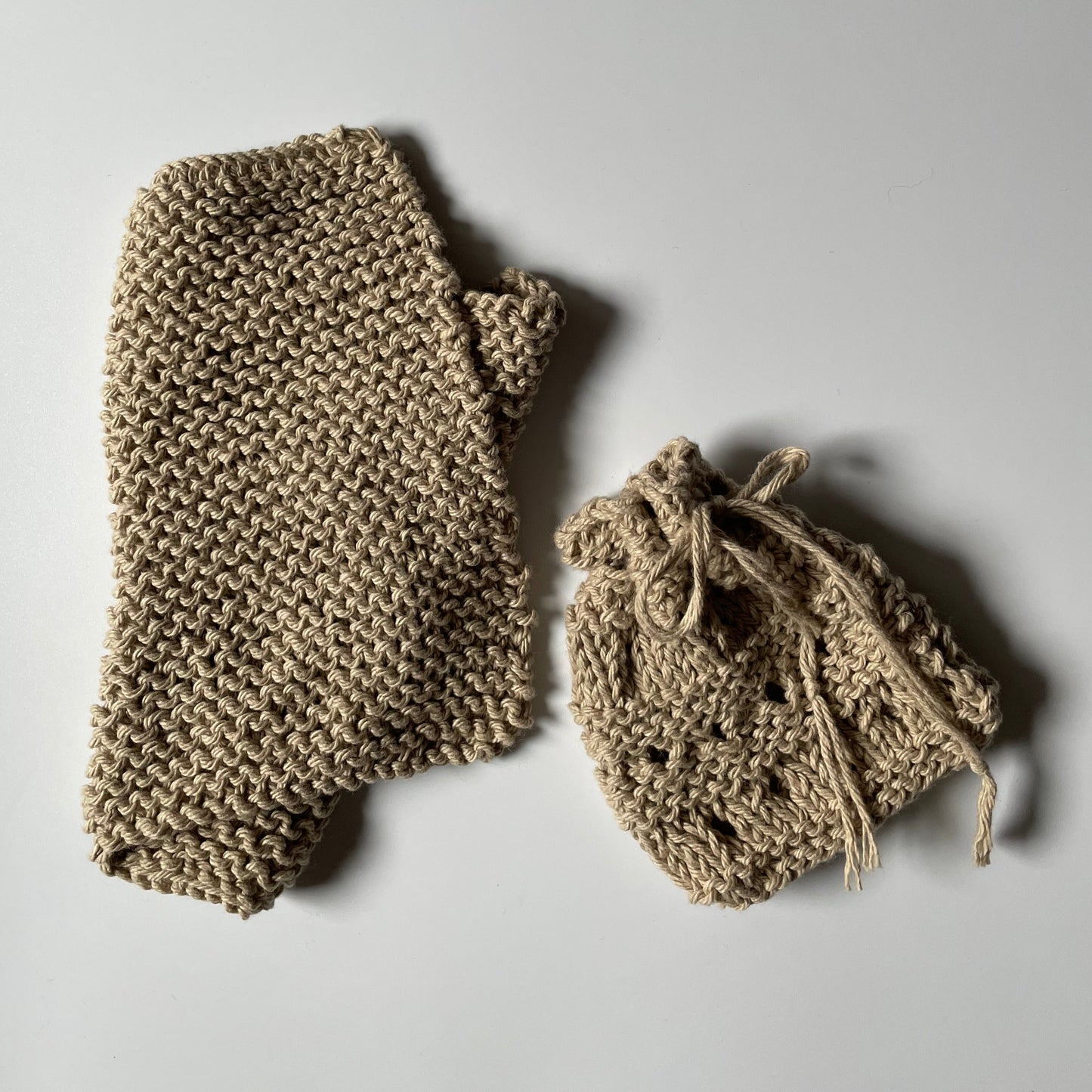 Eco-friendly cotton knit soap saver